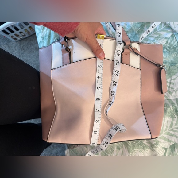 Nine West Blush and Cream Atwell Tote - New, tags removed - Picture 7 of 10